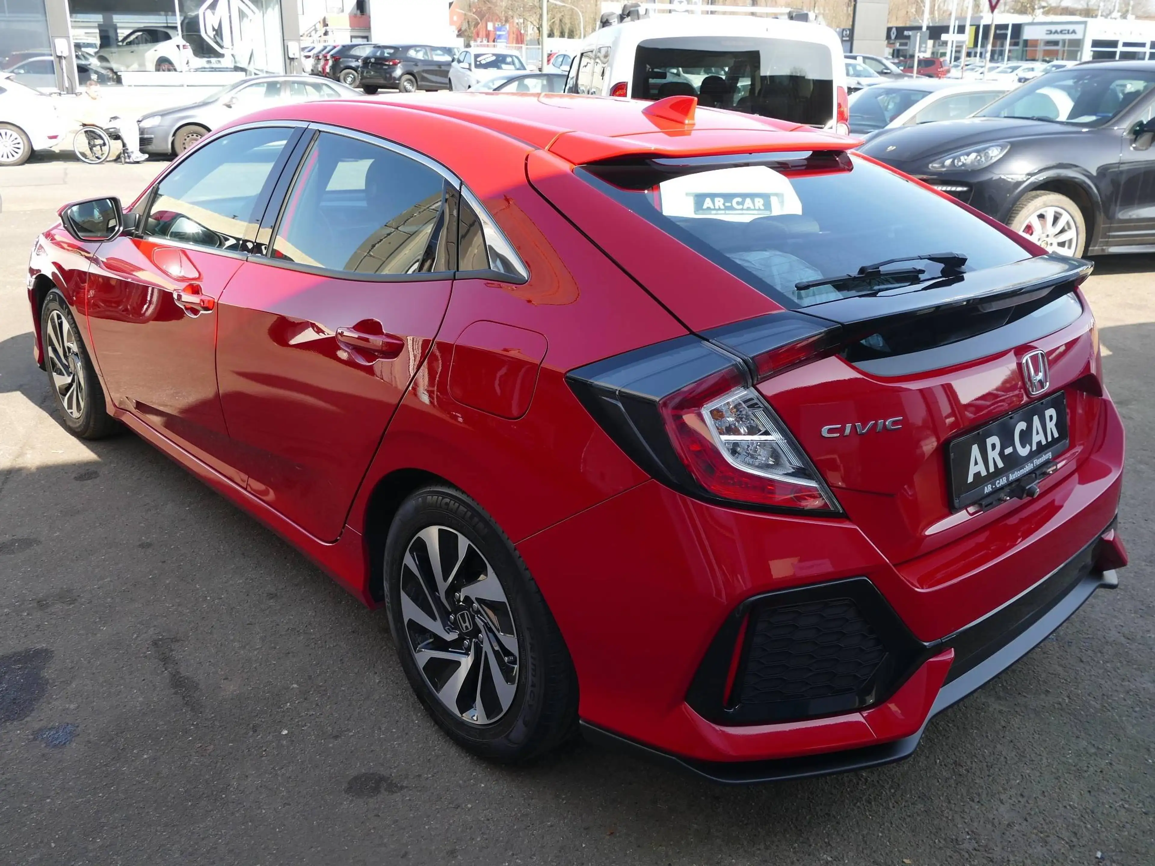 Honda Civic 1.0 i-VTEC Turbo CVT Comfort - Klimaautomatik — photo 4