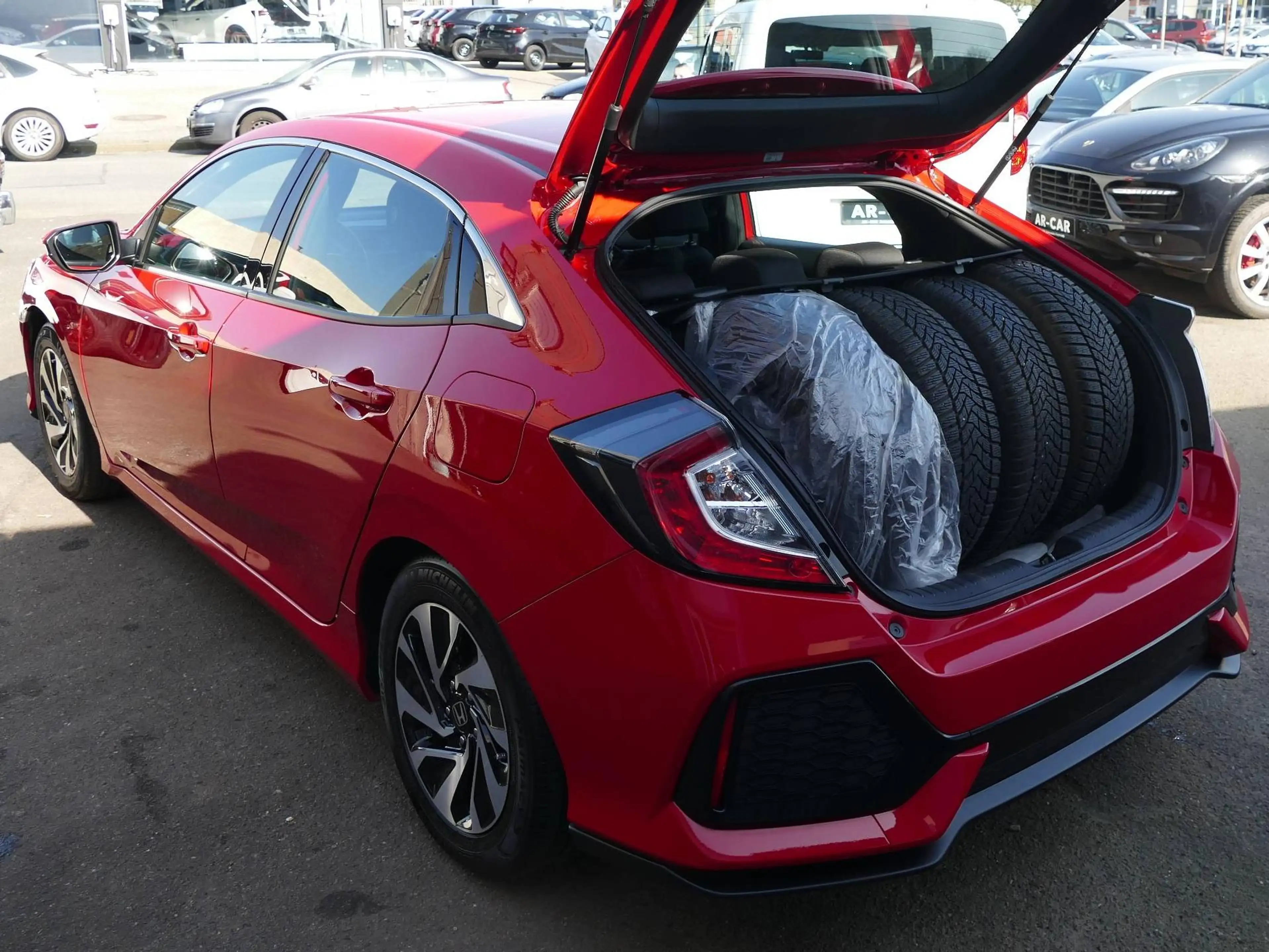 Honda Civic 1.0 i-VTEC Turbo CVT Comfort - Klimaautomatik — photo 7