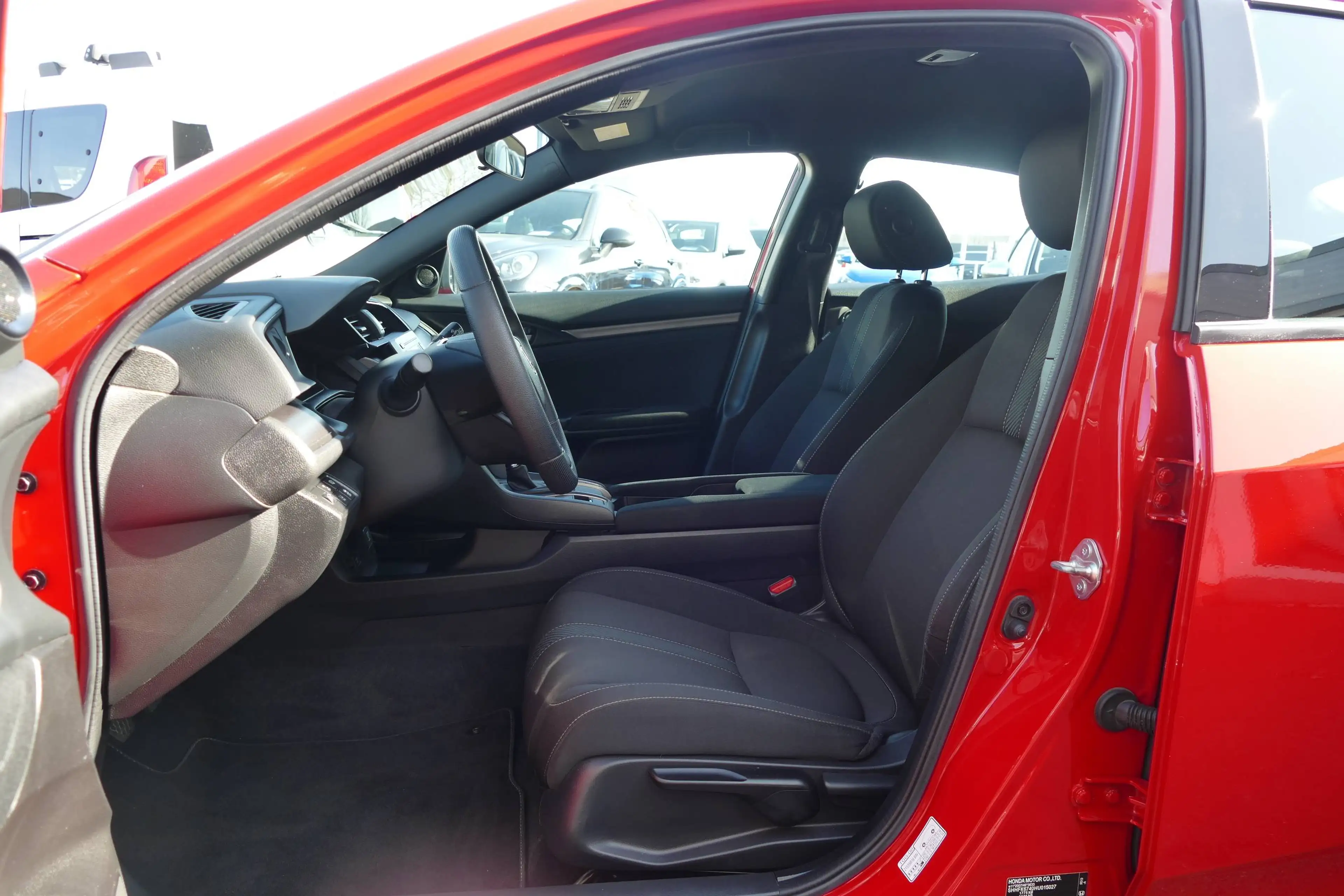 Honda Civic 1.0 i-VTEC Turbo CVT Comfort - Klimaautomatik — photo 13