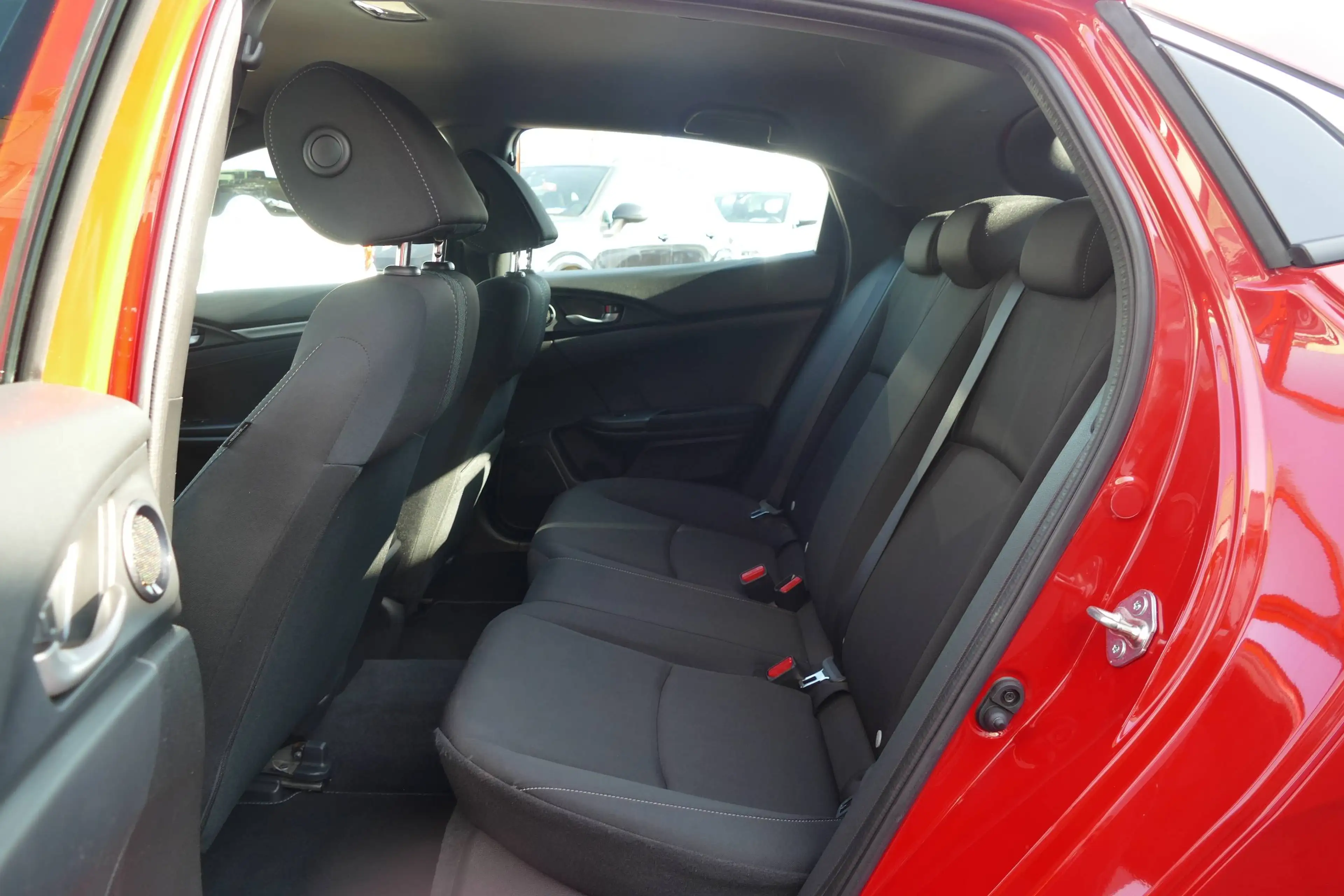 Honda Civic 1.0 i-VTEC Turbo CVT Comfort - Klimaautomatik — photo 9