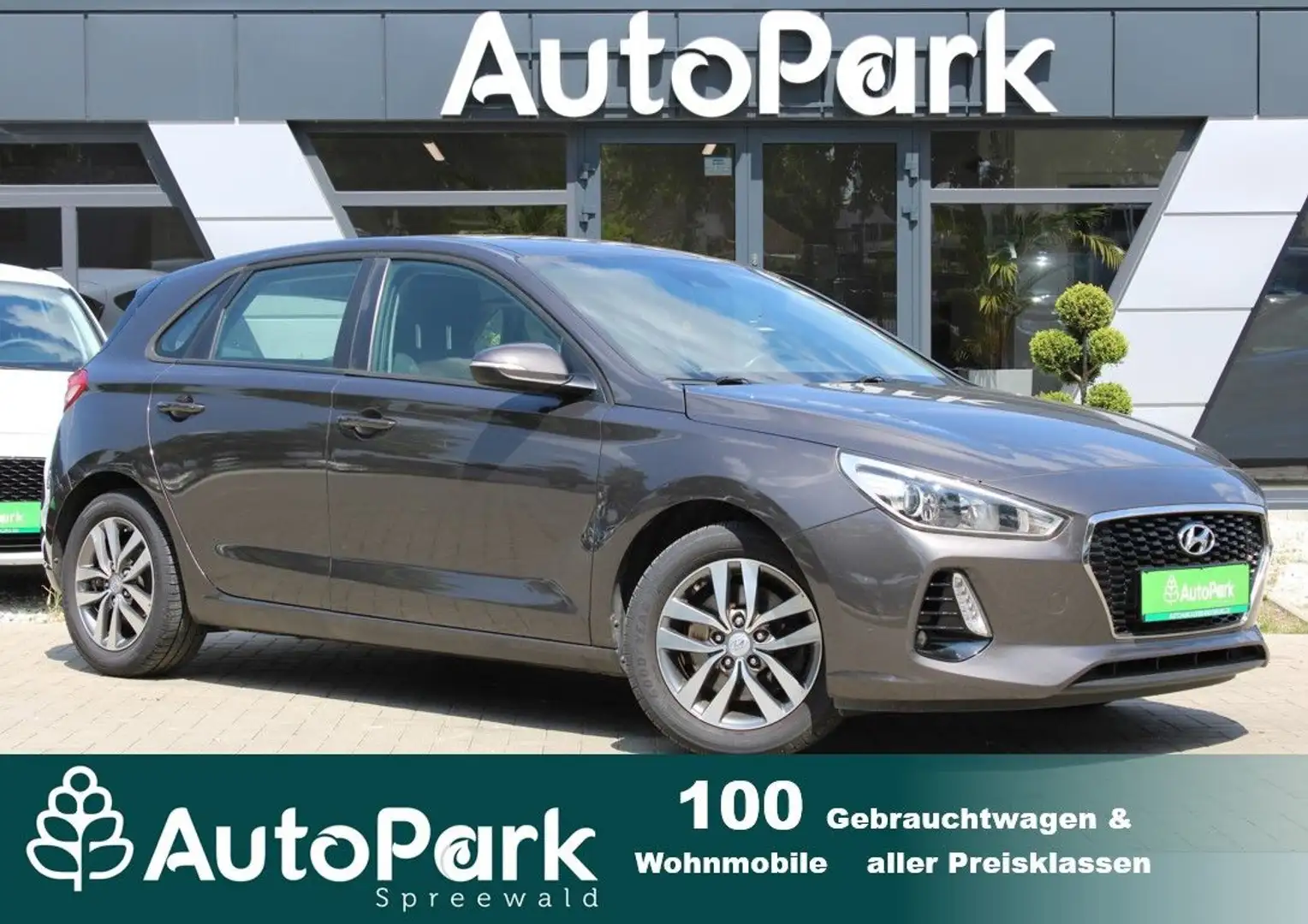 Hyundai i30 Trend Gris - 1