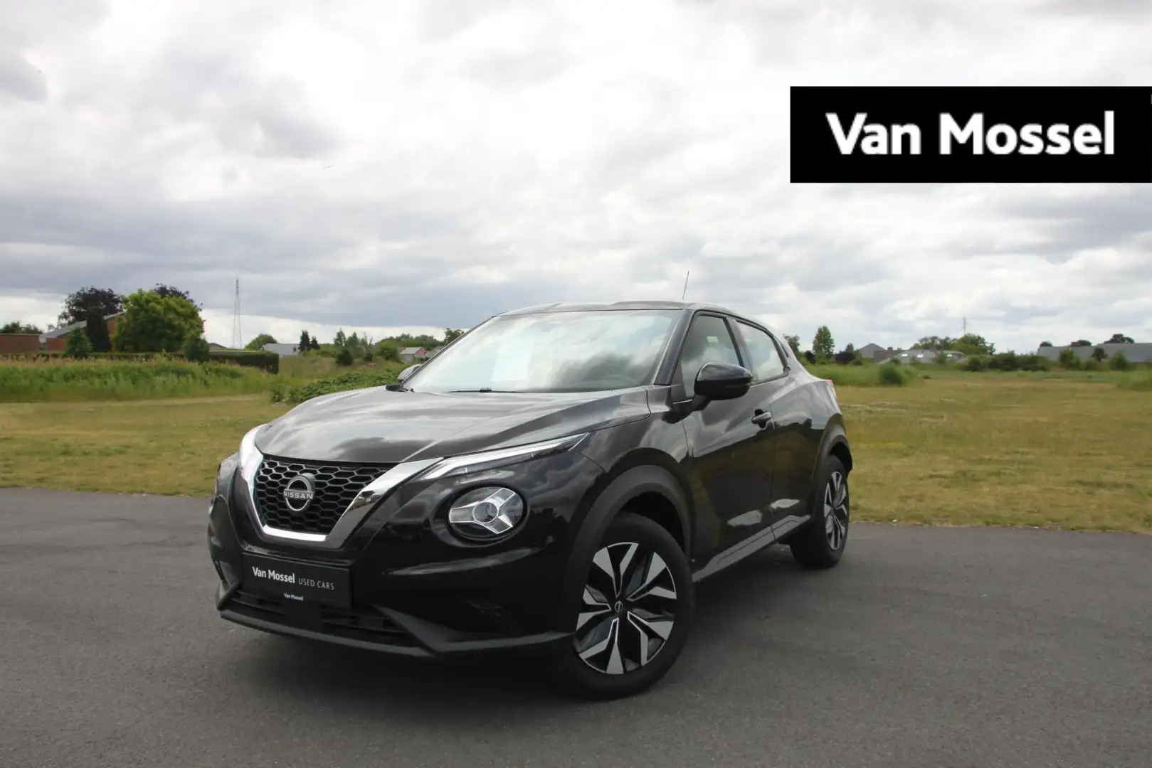 Nissan Juke 1.0 DIG-T 114 N-Design Noir - 1