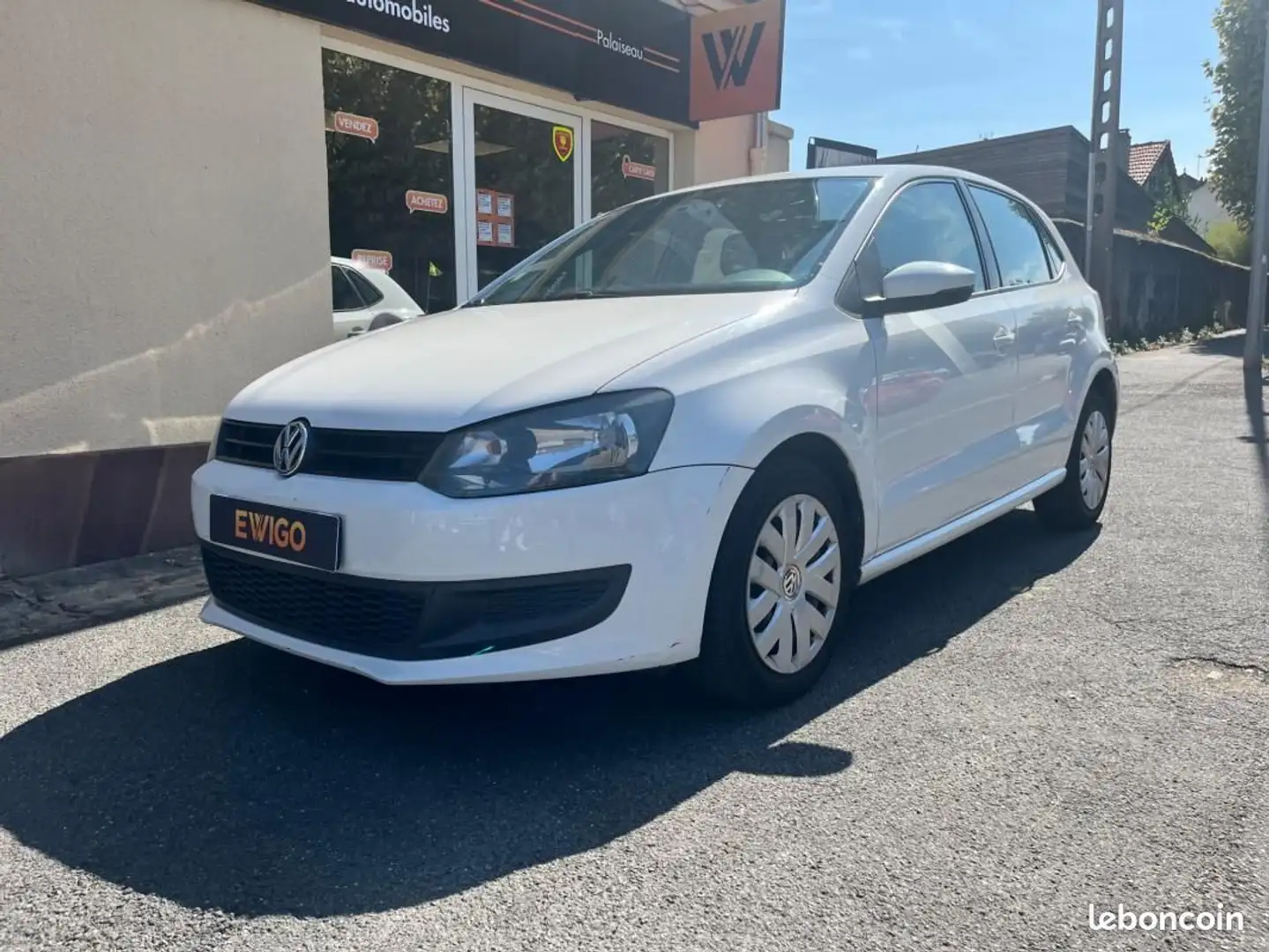 Volkswagen Polo 1.2 60 CONCEPT Weiß - 1
