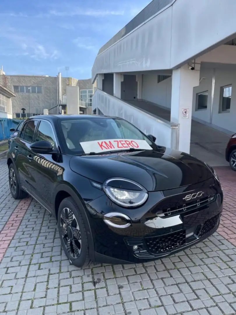 Fiat 600 Hybrid DCT MHEV La Prima PREZZO PROMO Nero - 2