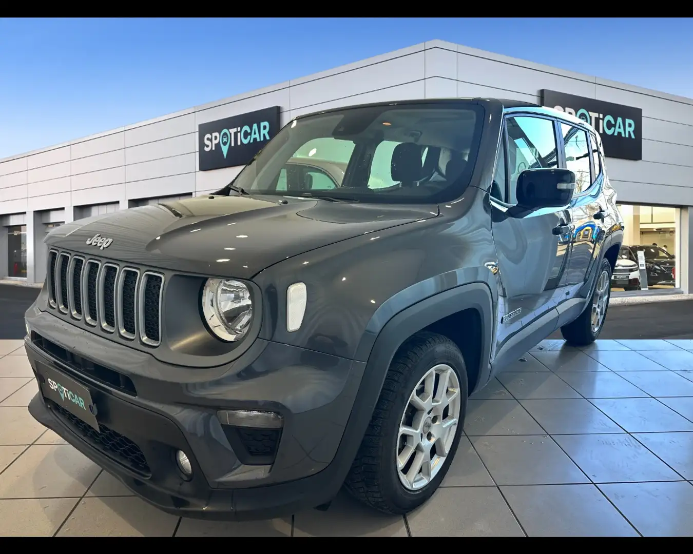 Jeep Renegade 1.6 Multijet II Limited Grijs - 1