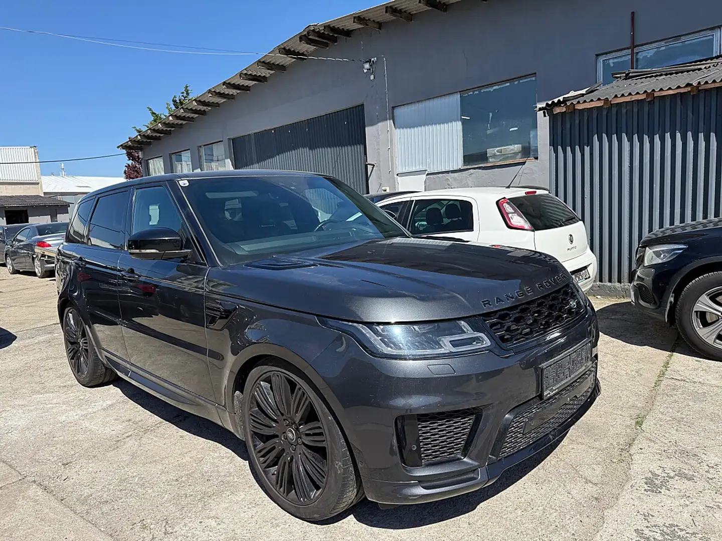 Land Rover Range Rover Sport 3,0 SDV6 HSE Dynamic Aut.*VOLL* Schwarz - 1