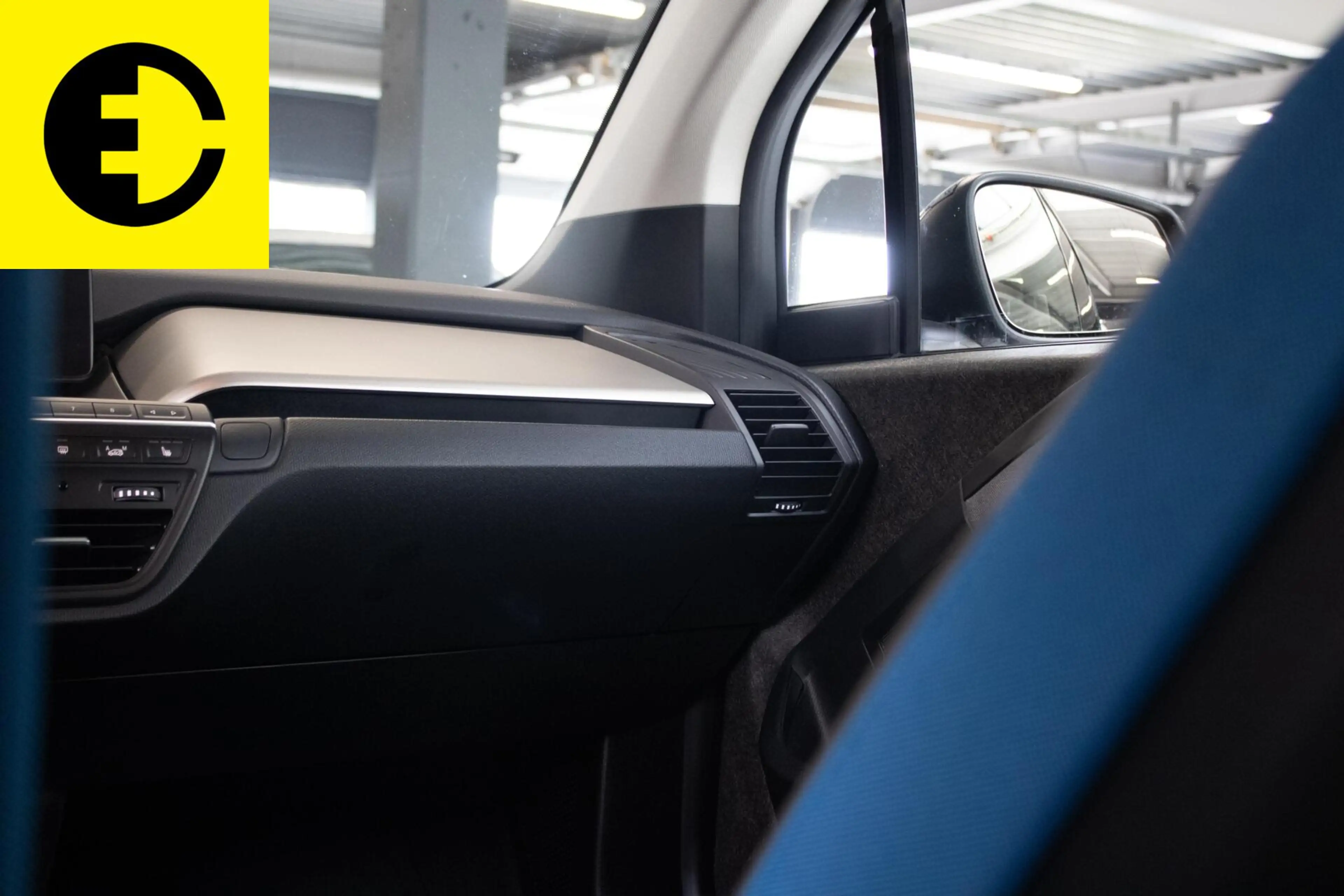 BMW i3 S 120Ah 42 kWh |SOH 90,8% | Stoelverwarming | Acht — photo 26