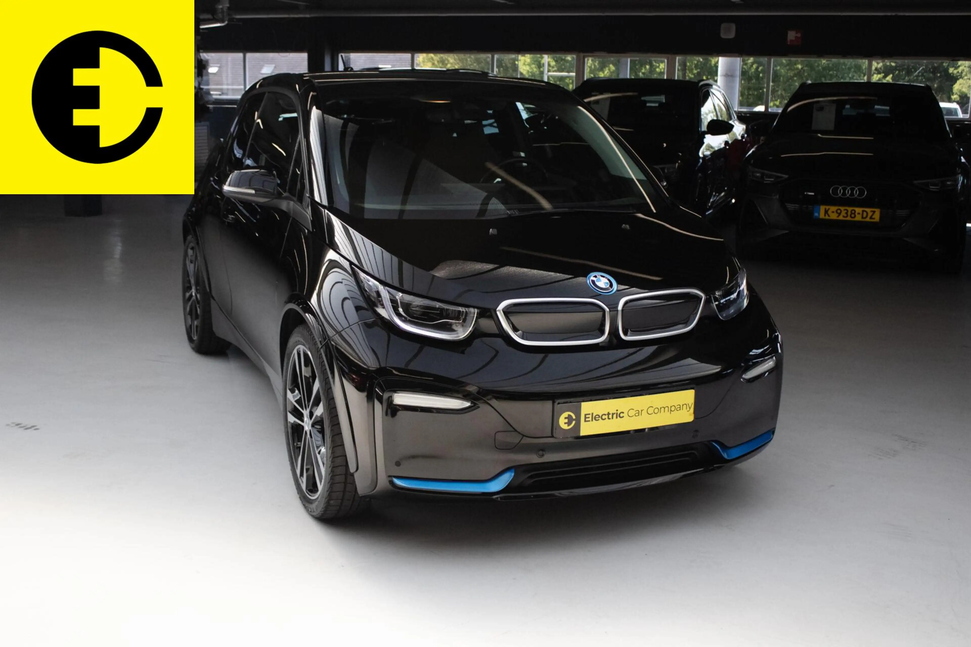 BMW i3 S 120Ah 42 kWh |SOH 90,8% | Stoelverwarming | Acht — photo 13