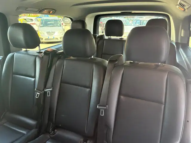 Mercedes-Benz Vito view 13