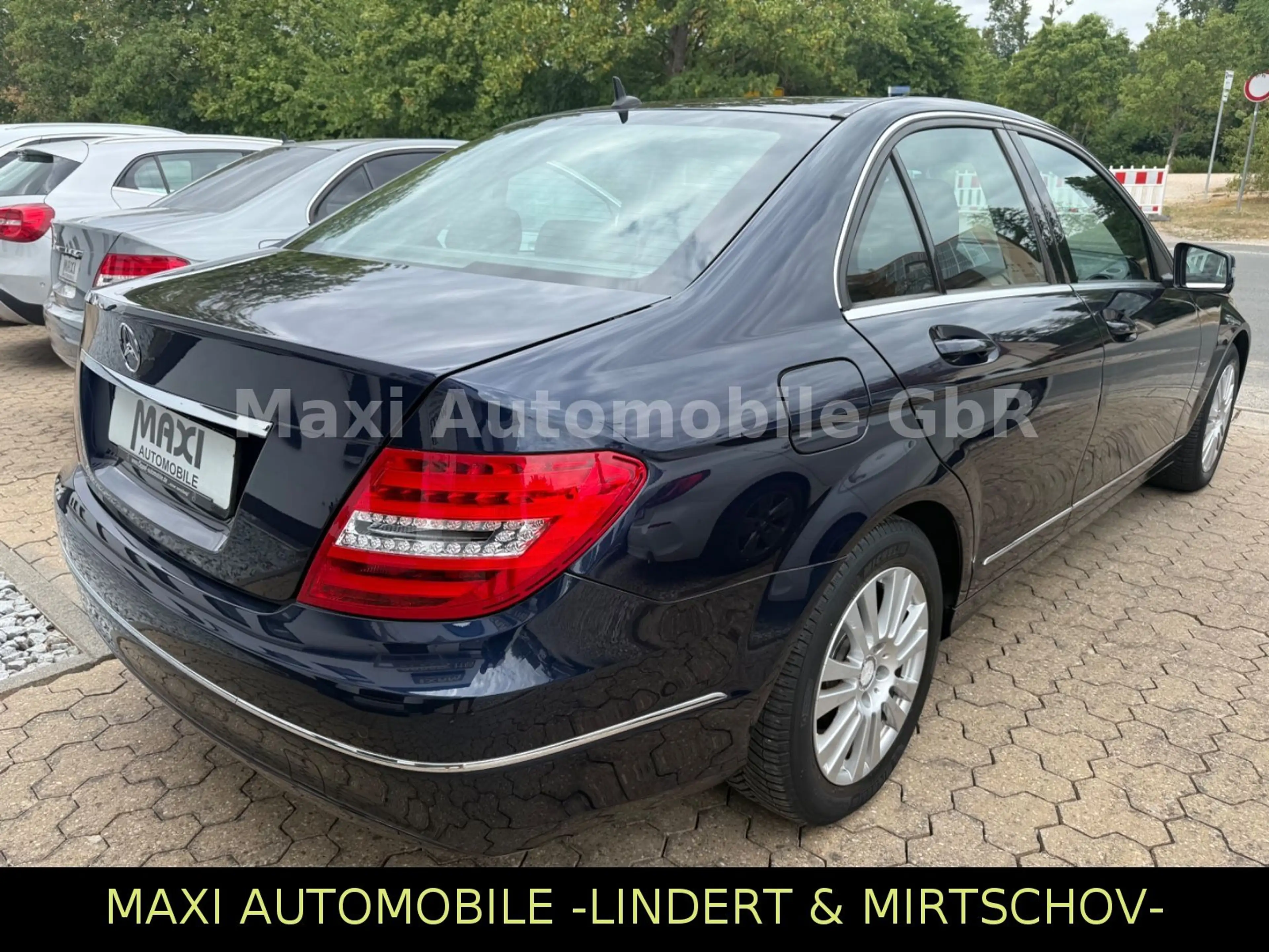 Mercedes-Benz C 220 CDI BlueEf ELEGANCE-2.HA-KLIMAAUT-PDC-TEMP — photo 4