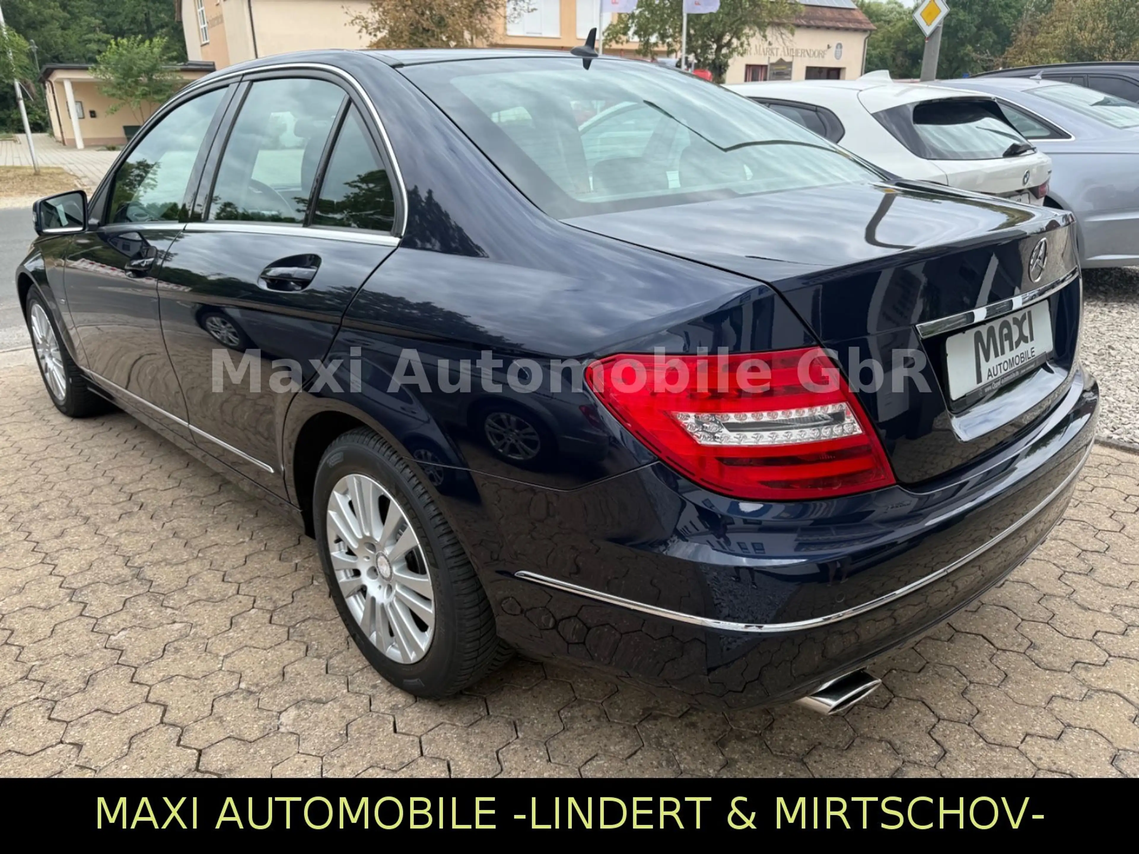 Mercedes-Benz C 220 CDI BlueEf ELEGANCE-2.HA-KLIMAAUT-PDC-TEMP — photo 3