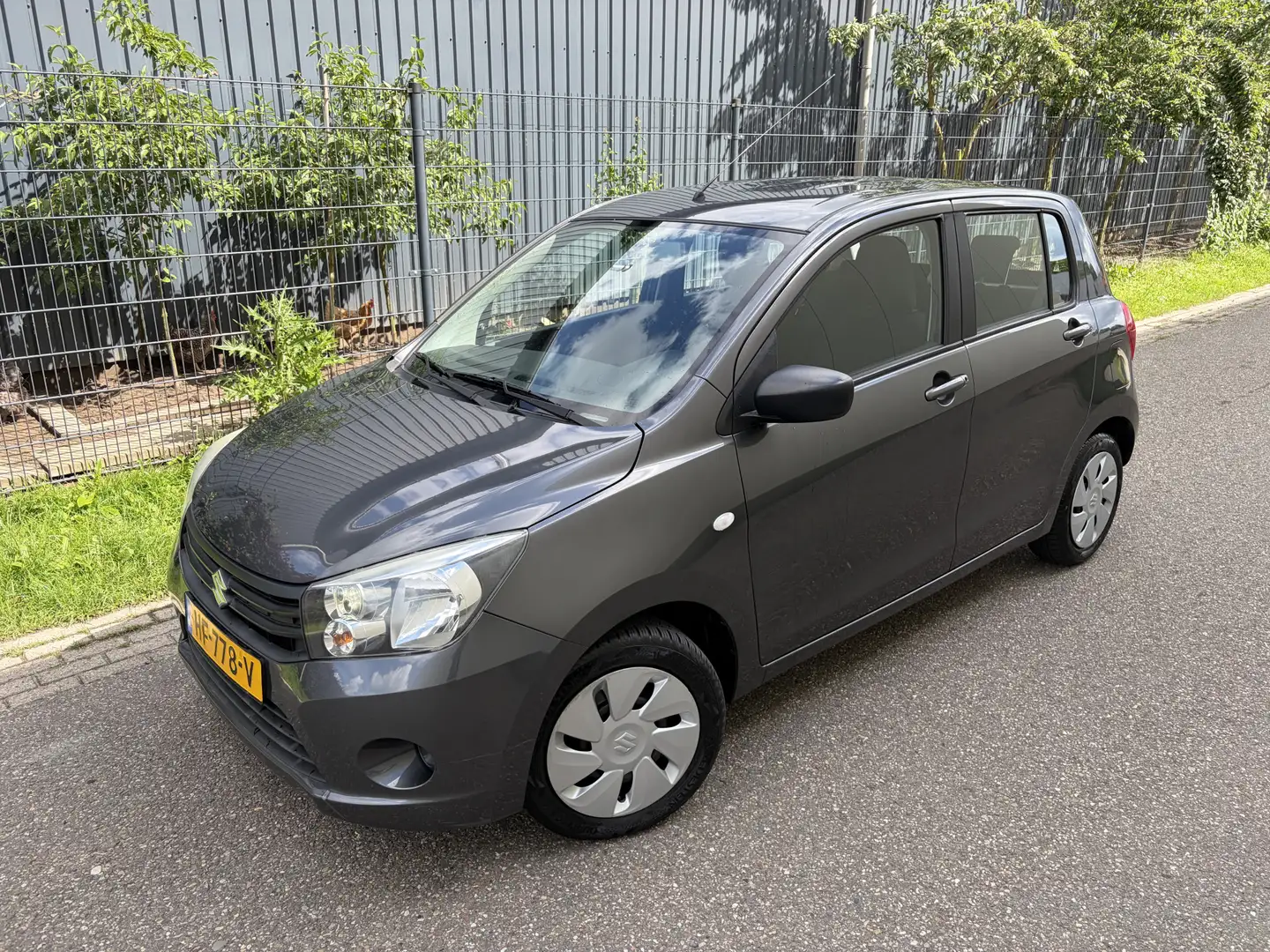 Suzuki Celerio 1.0 Comfort / AIRCO / BLUETOOTH / 5-DEURS Grau - 2