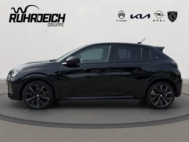 Peugeot 208 view 2