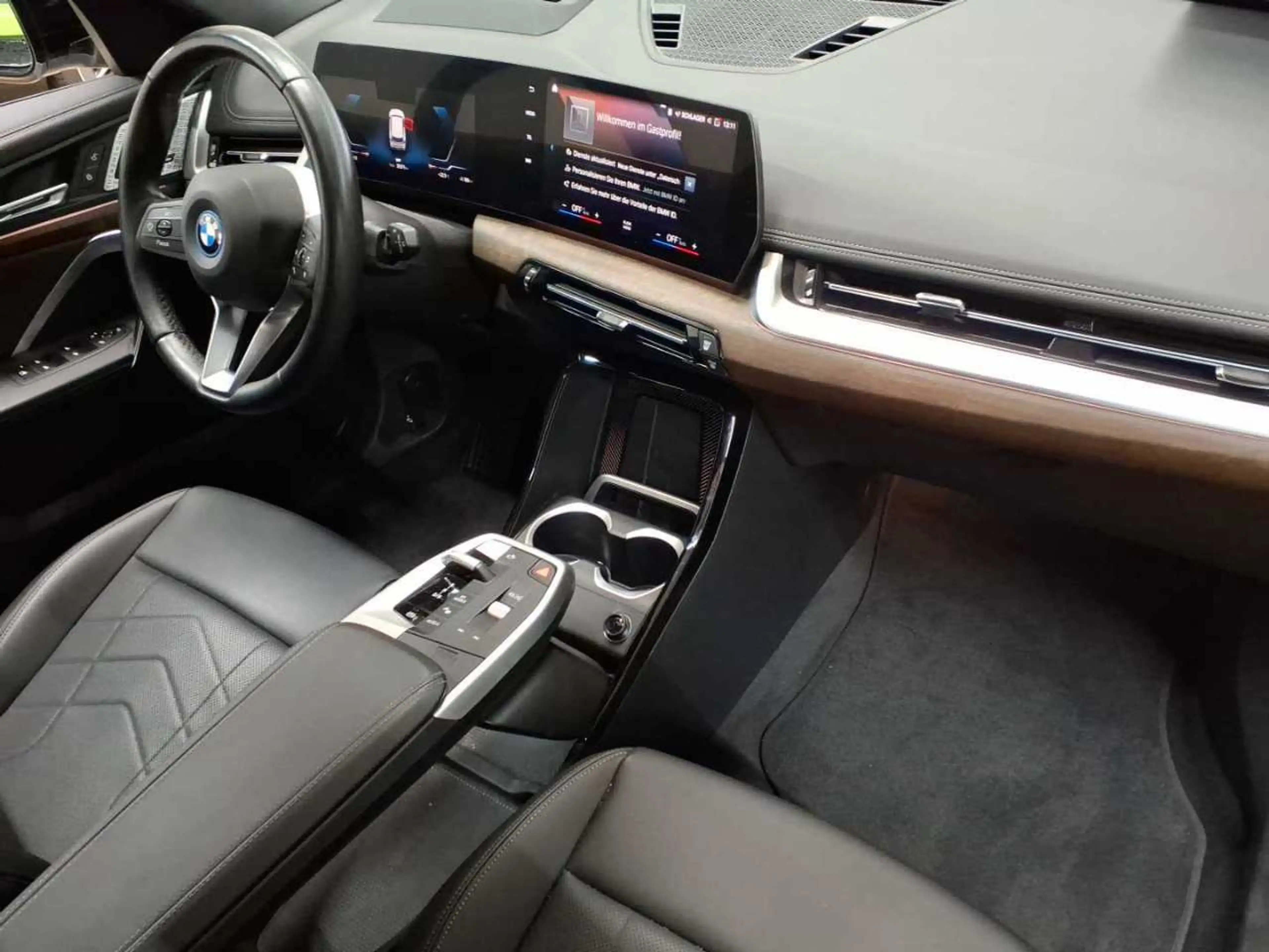 BMW iX1 iX1 xDrive30 xLine Navi Leder SHZ — photo 9