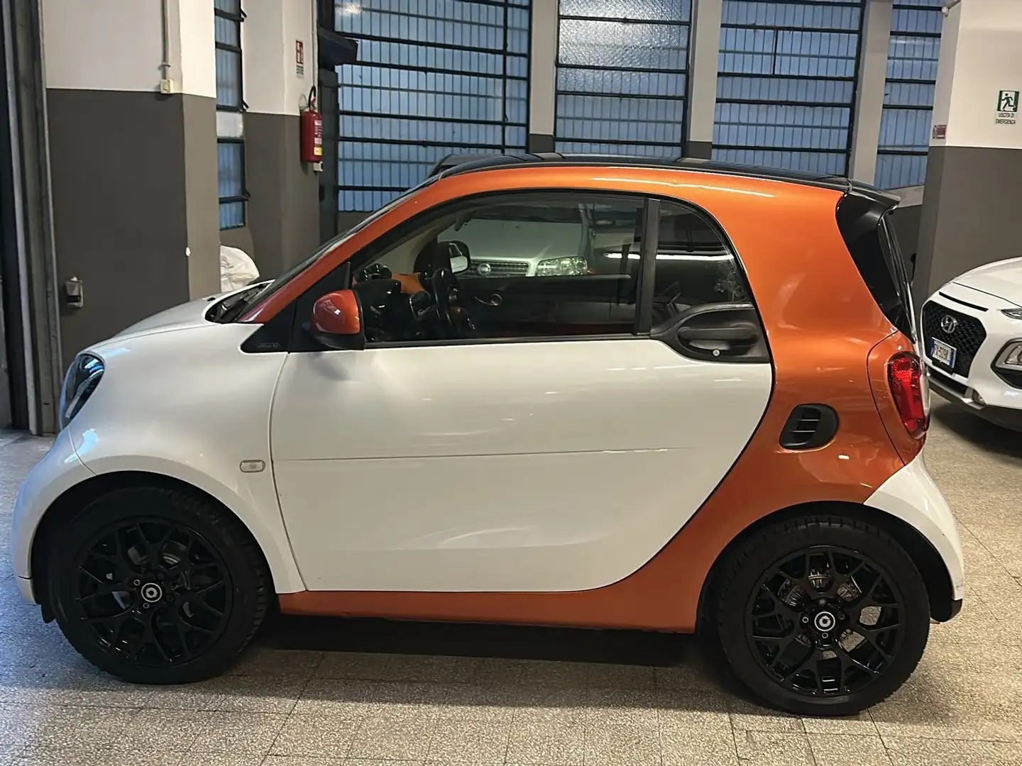 smart forTwo Fortwo III 2015 1.0 (sport edition1) 71cv twinamic Weiß - 1