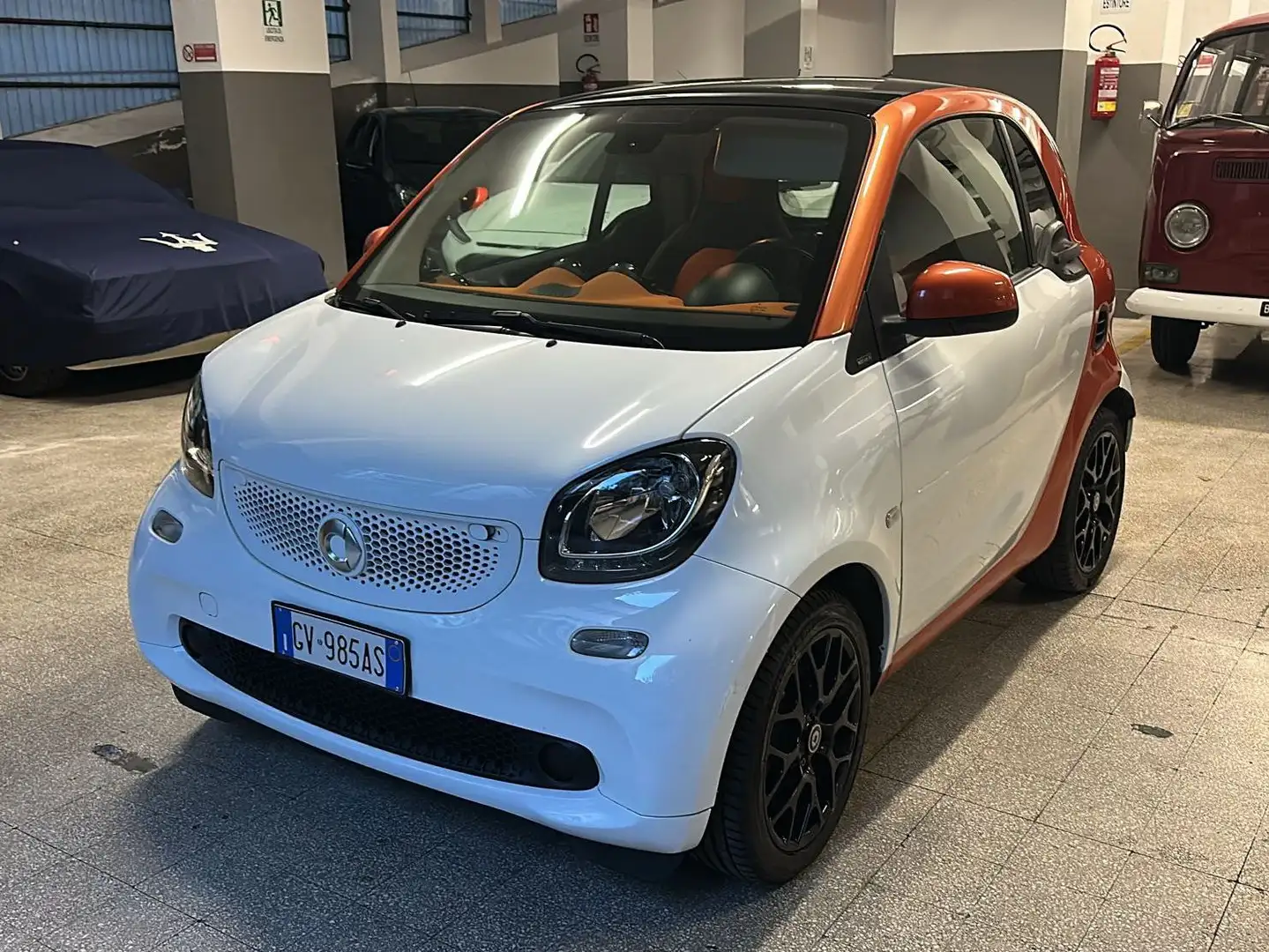 smart forTwo Fortwo III 2015 1.0 (sport edition1) 71cv twinamic Weiß - 2