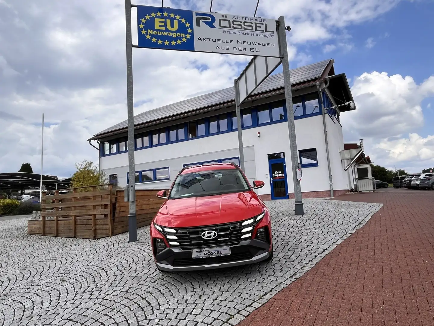 Hyundai TUCSON 1,6T-GDI Editon 4ALL Voll LED Navi 17" Alu Rot - 1