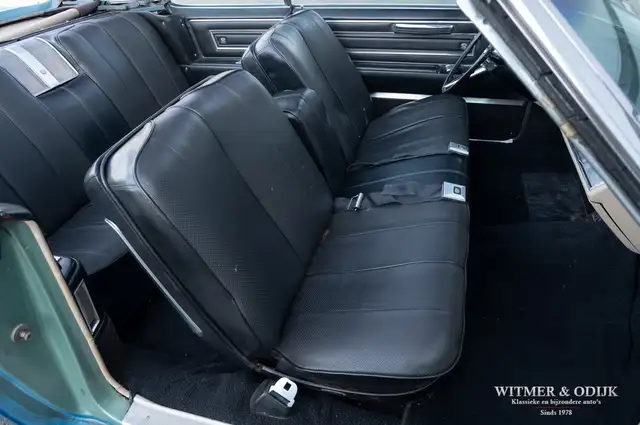 Cadillac Deville view 7