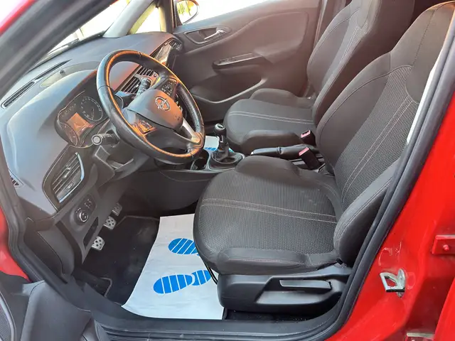 Opel Corsa view 12