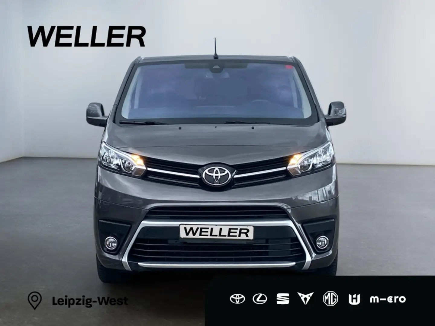 Toyota Proace 2,0-l-D-4D L2 Verso Shuttle Comfort *Navi* Gris - 1