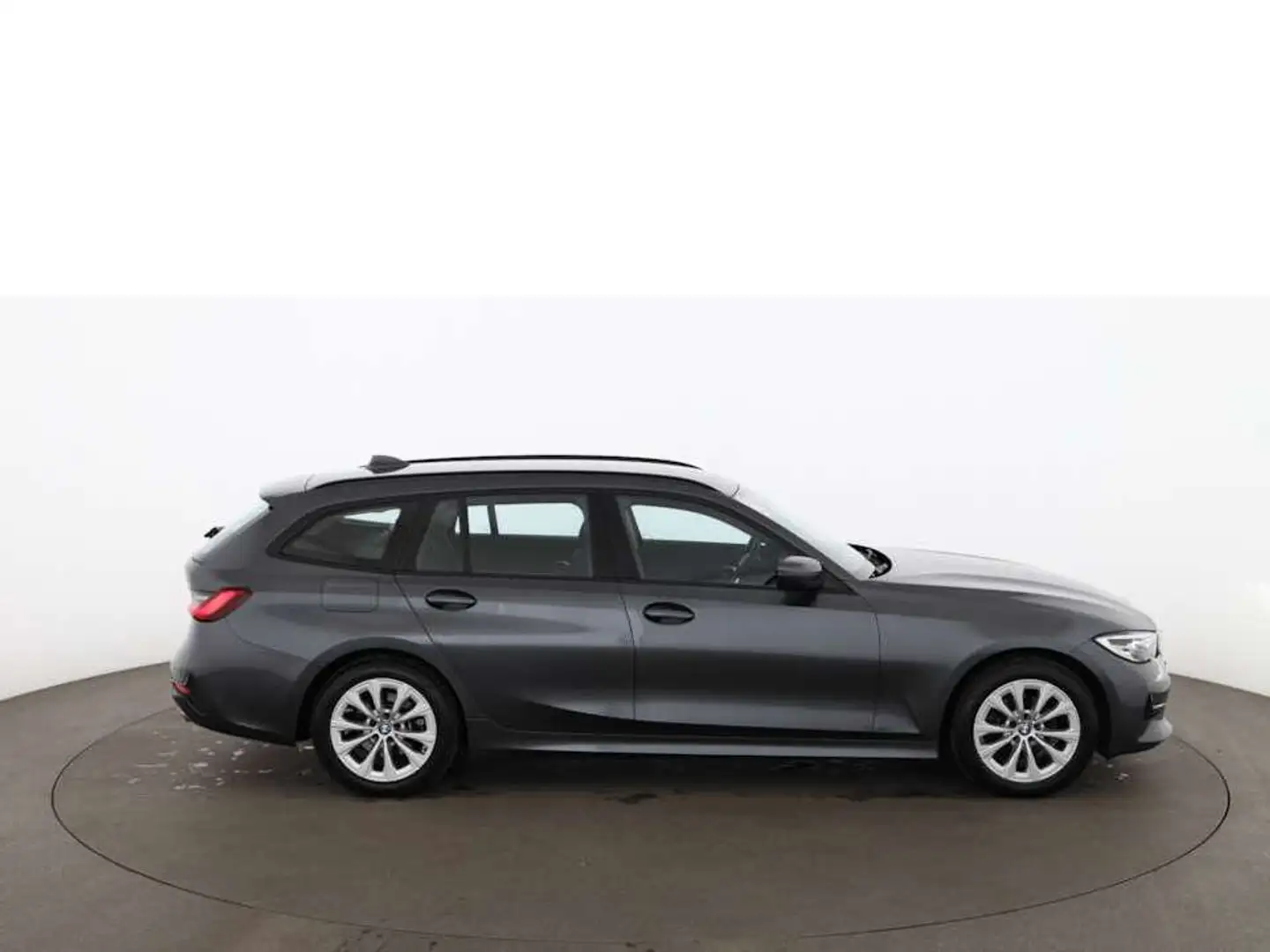 BMW 318 d Touring LED AHK DIGITAL-TACHO NAVI TEMPOMAT Grau - 2