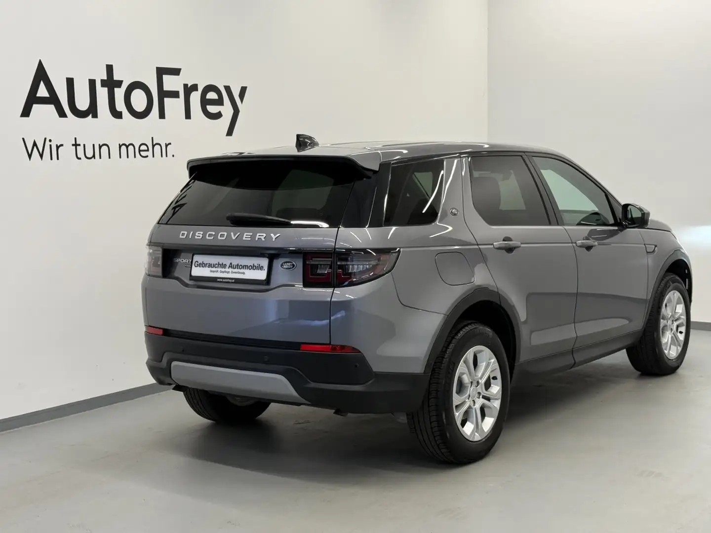 Land Rover Discovery Sport P300e Grau - 2