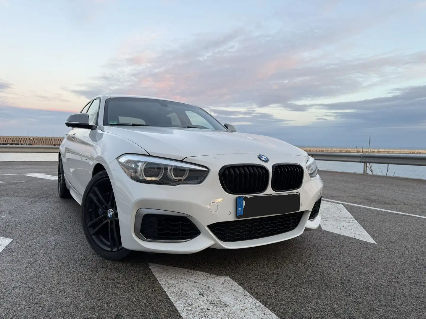 BMW 140 M140iA xDrive Wit - 1
