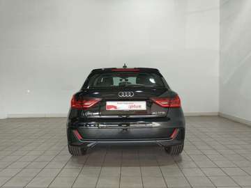 Sportback 30 TFSI Adrenalin S tronic 85kW