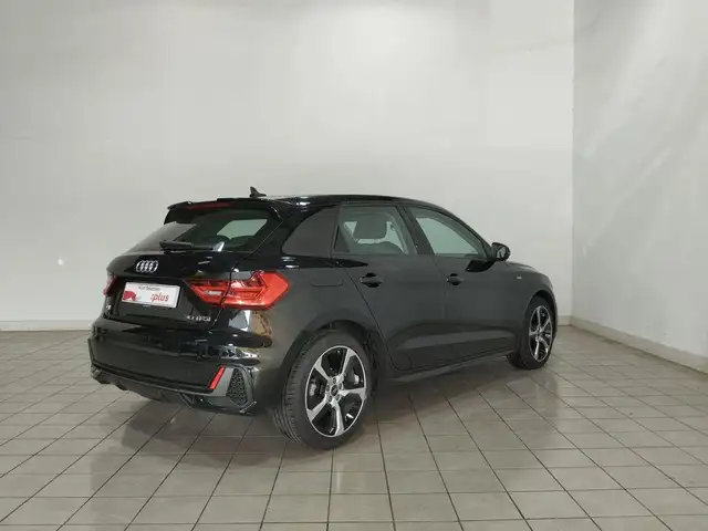 Audi A1 view 4