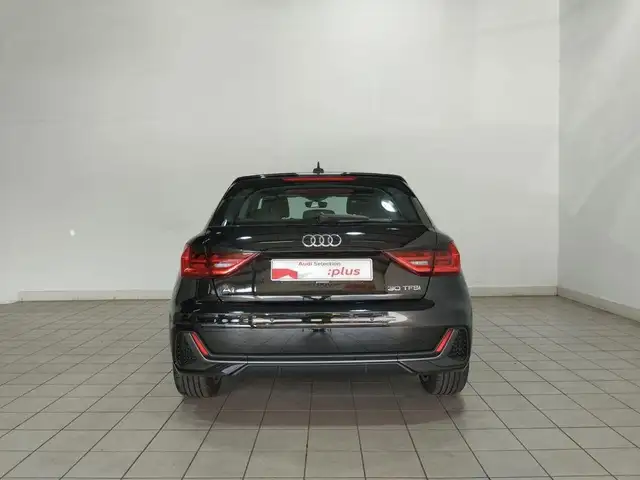Audi A1 view 5
