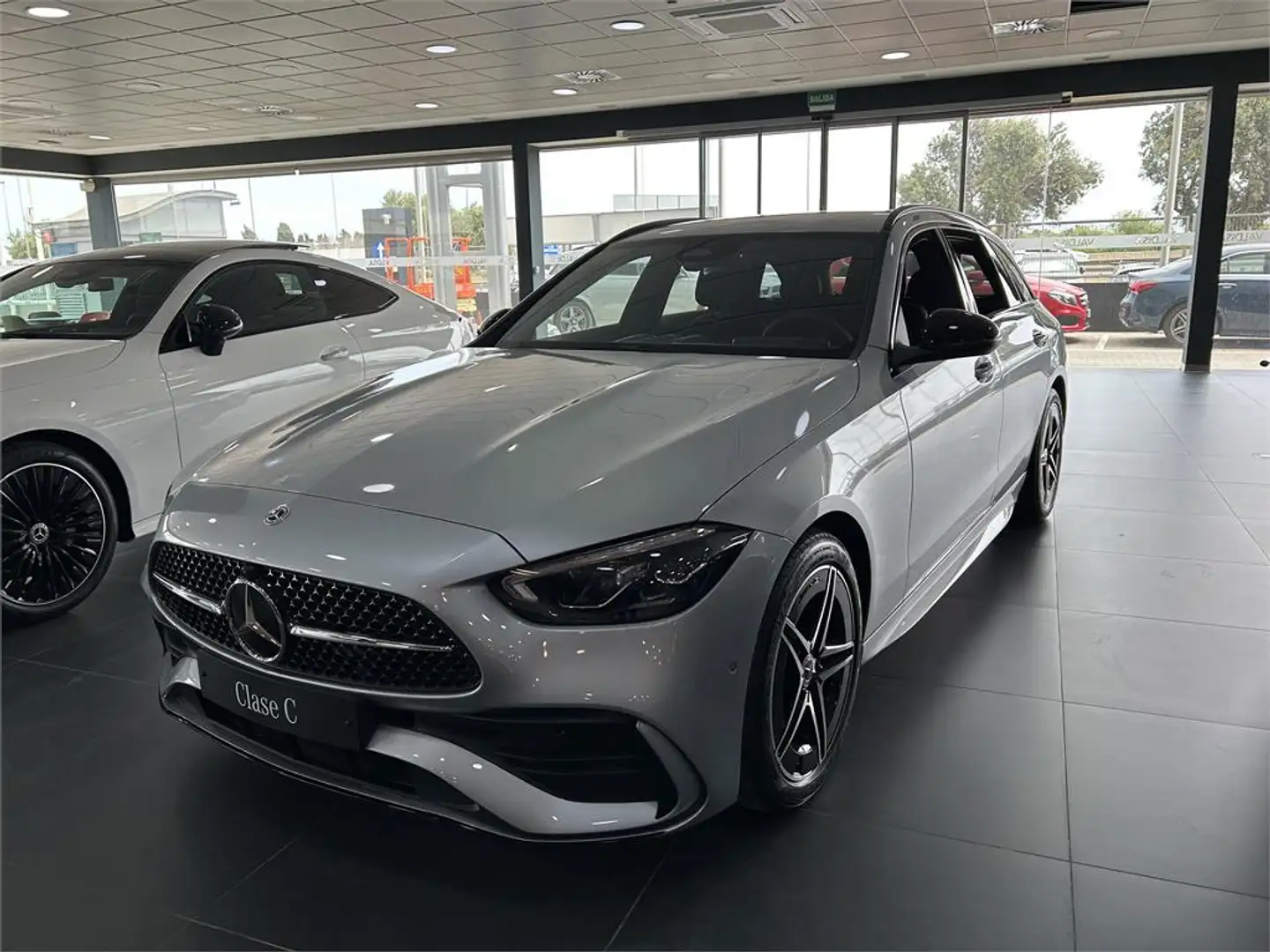 Mercedes-Benz C 220 d Estate - 1