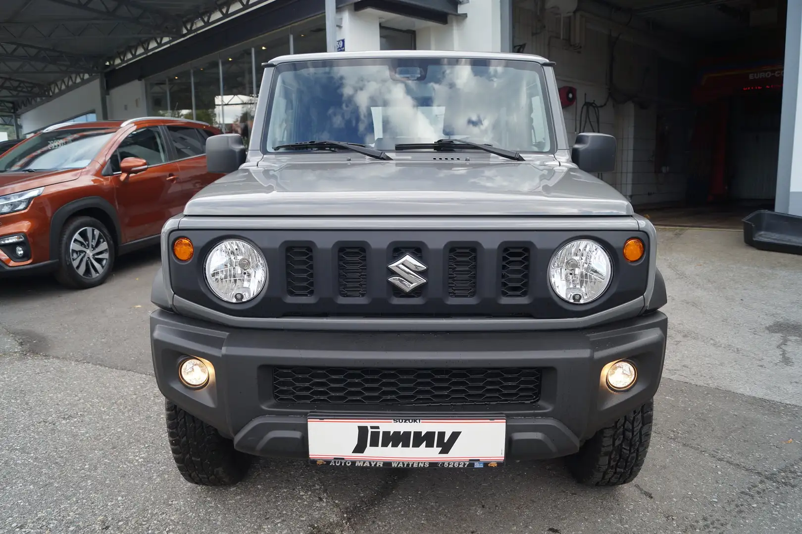 Suzuki Jimny 1,5 VVT Allgrip Clear *4-Sitzer* Grau - 2