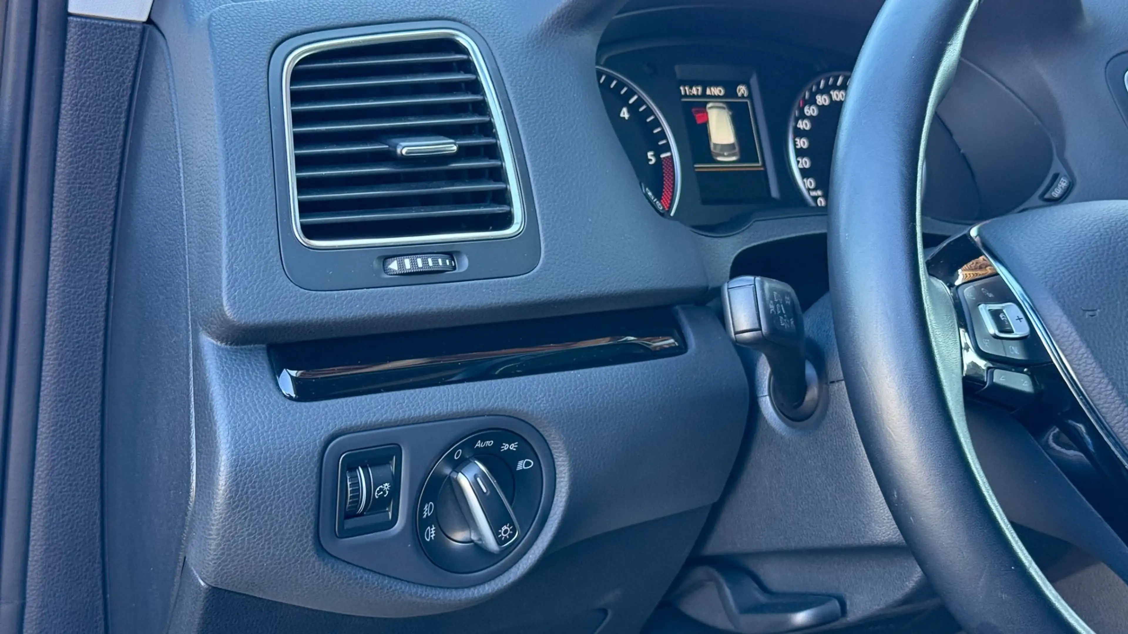 Volkswagen Sharan Business+ SCR 2,0 TDI — photo 11