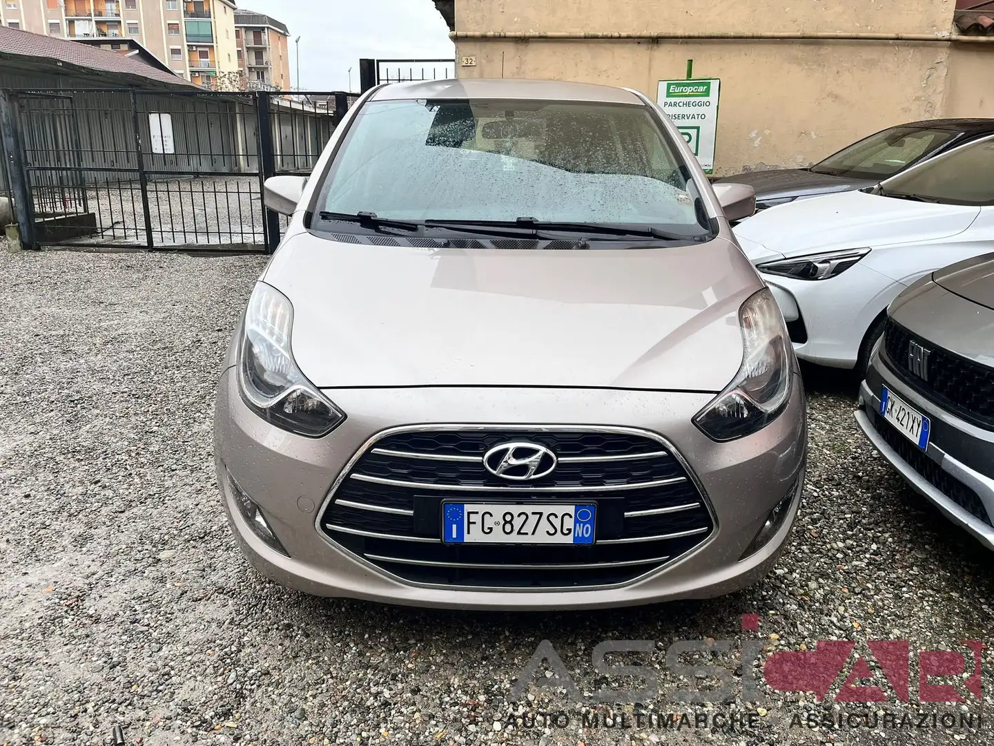 Hyundai iX20 ix20 1.4 CRDI 90 CV Comfort Argento - 2