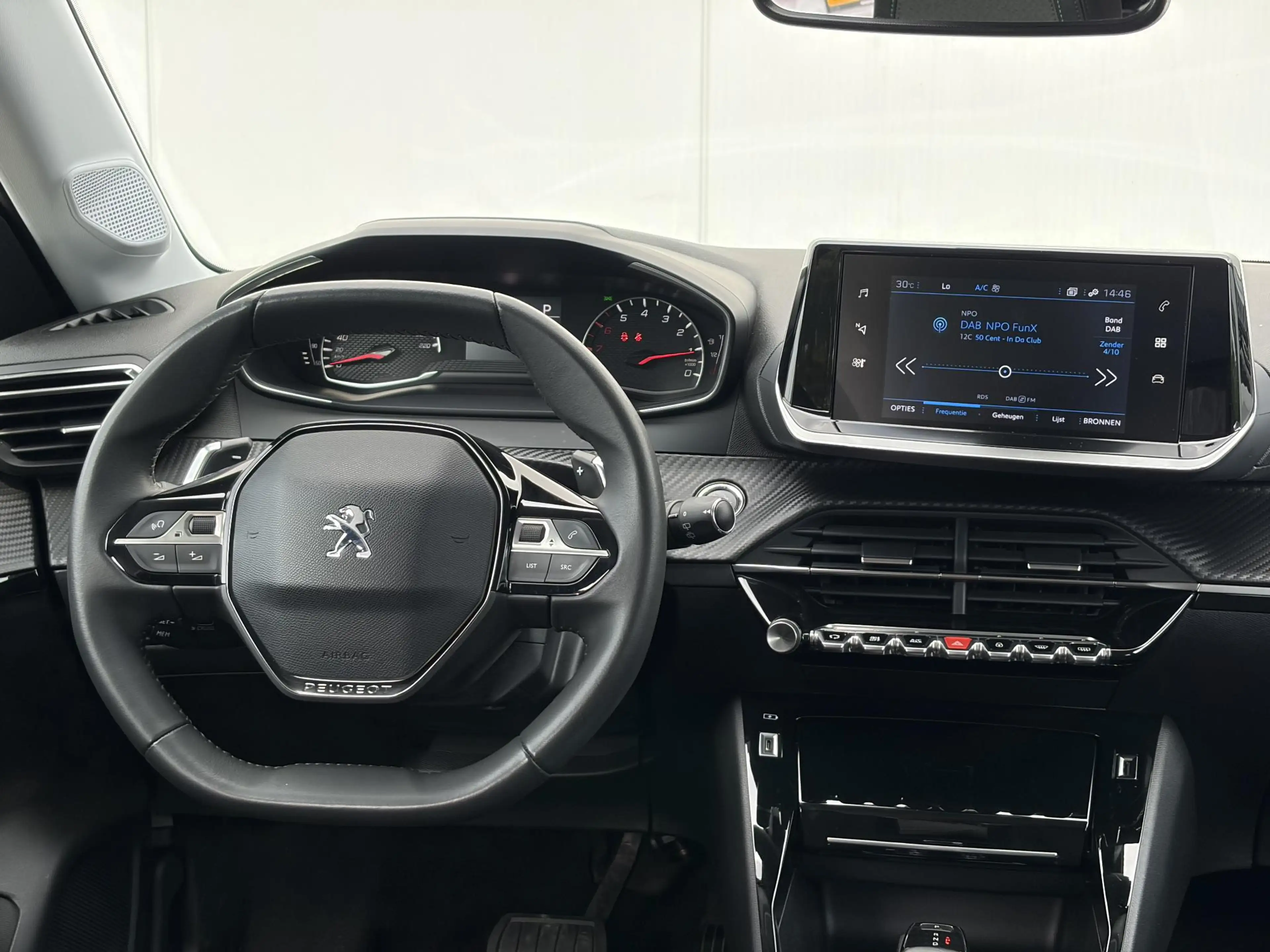 Peugeot 208 1.2 PureTech Allure | Navigatie | Parkeersensoren — photo 9
