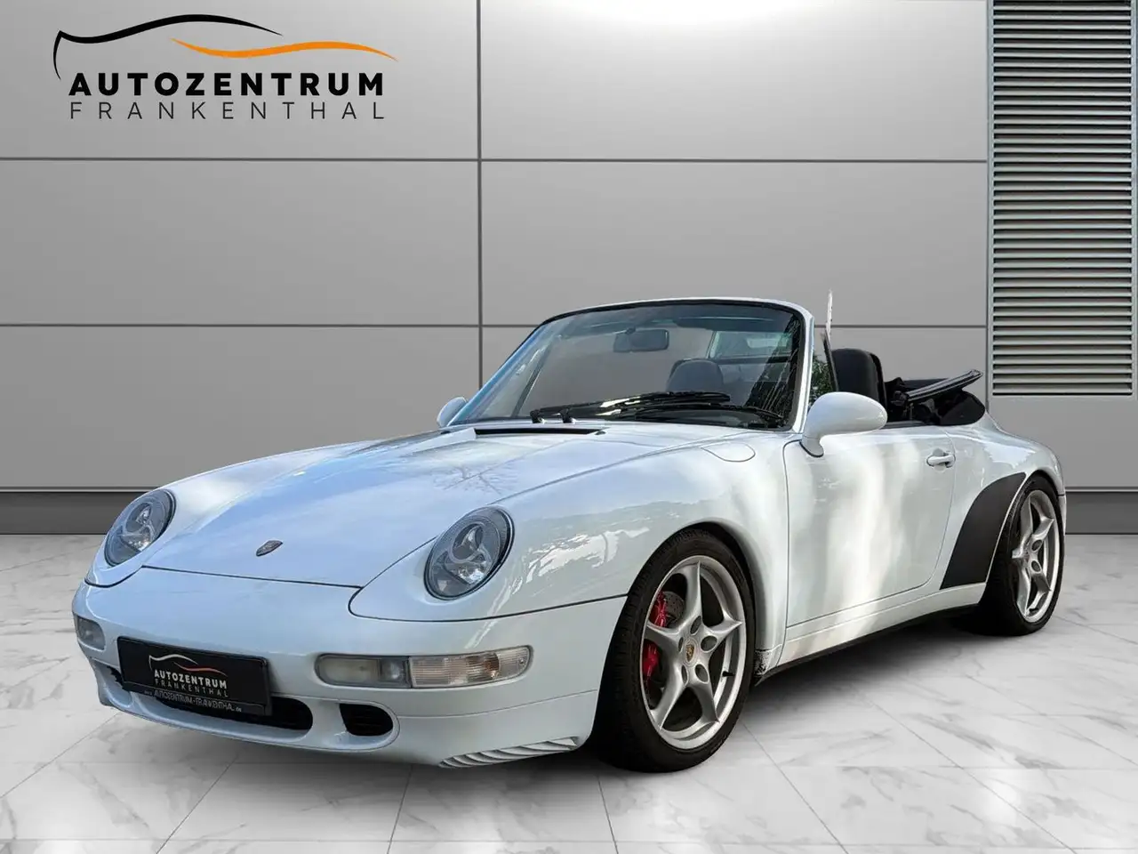 Porsche 993 Carrera Cabriolet LEDER/ALACANTRA TIPTRONIC, foto 1