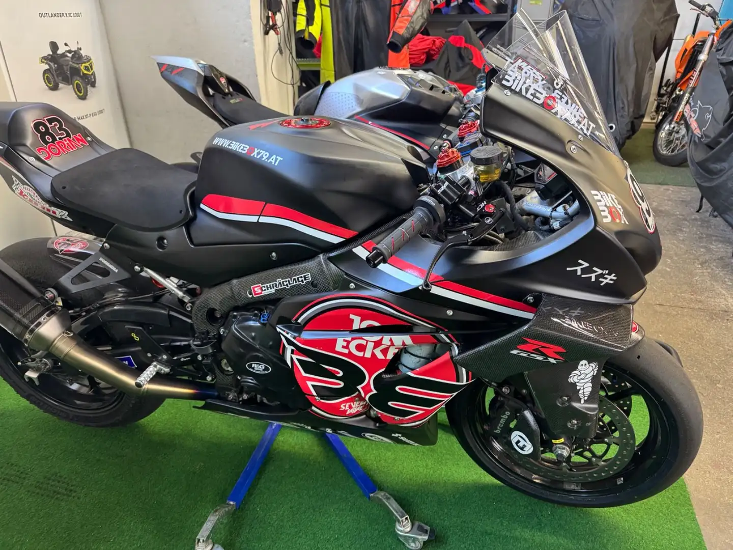 Suzuki GSX-R 1000 Yoshimura Kit Racing Negru - 1
