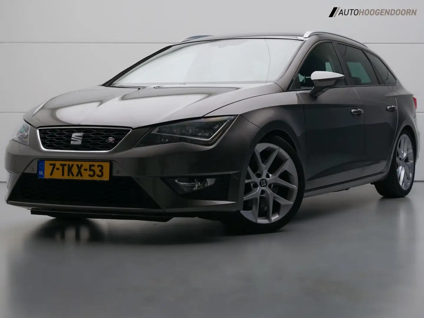 SEAT Leon ST 1.8 TSI FR Business (NAVI,LED,AIRCO,SPORTSTOELE Gris - 1