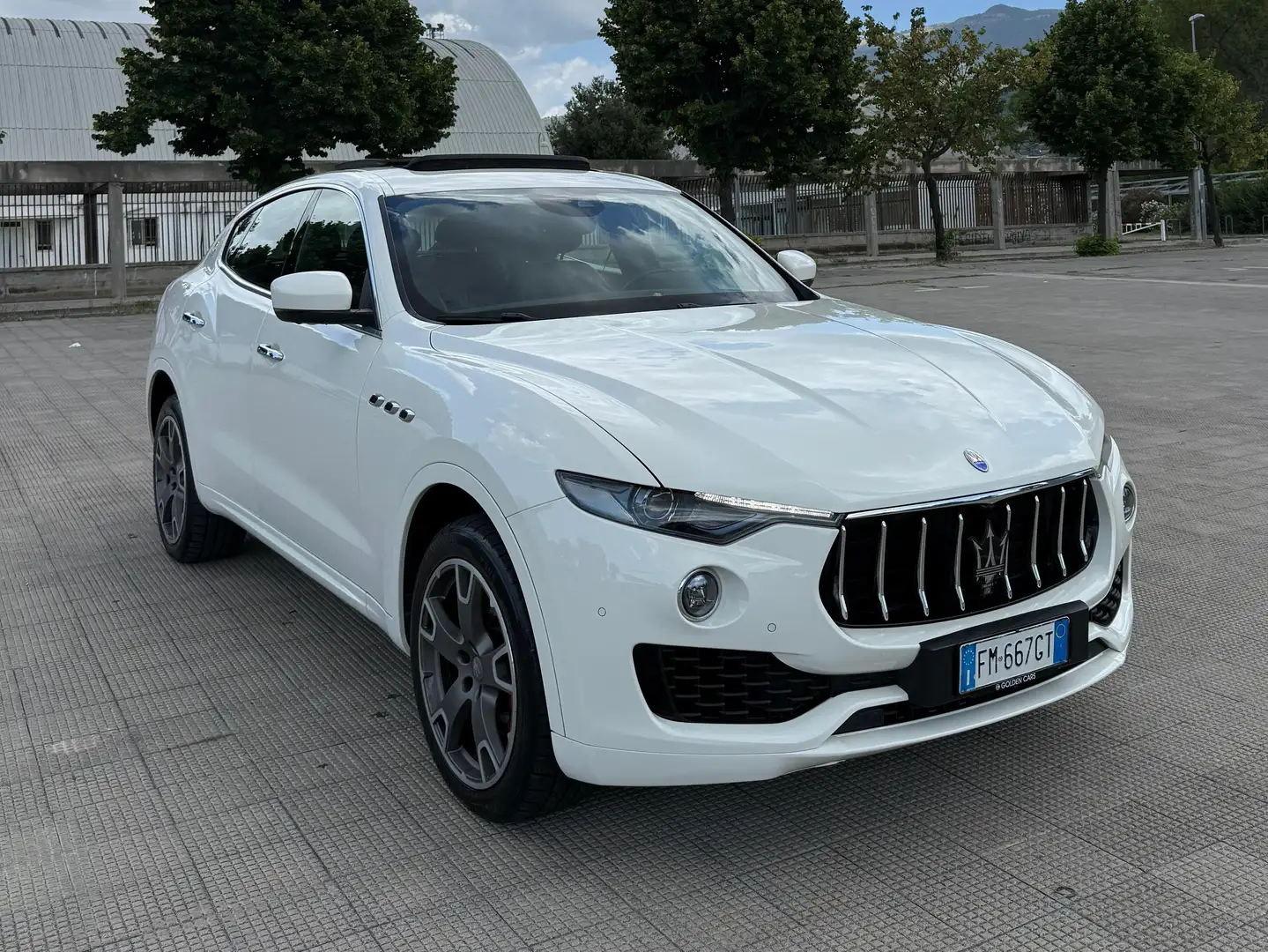 Maserati Levante Levante 3.0 V6 275cv auto White - 1