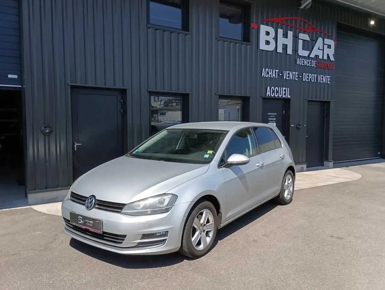 Volkswagen Golf 1.2 TSI 105 BVM6 CONFORT LINE PDC SIEGES