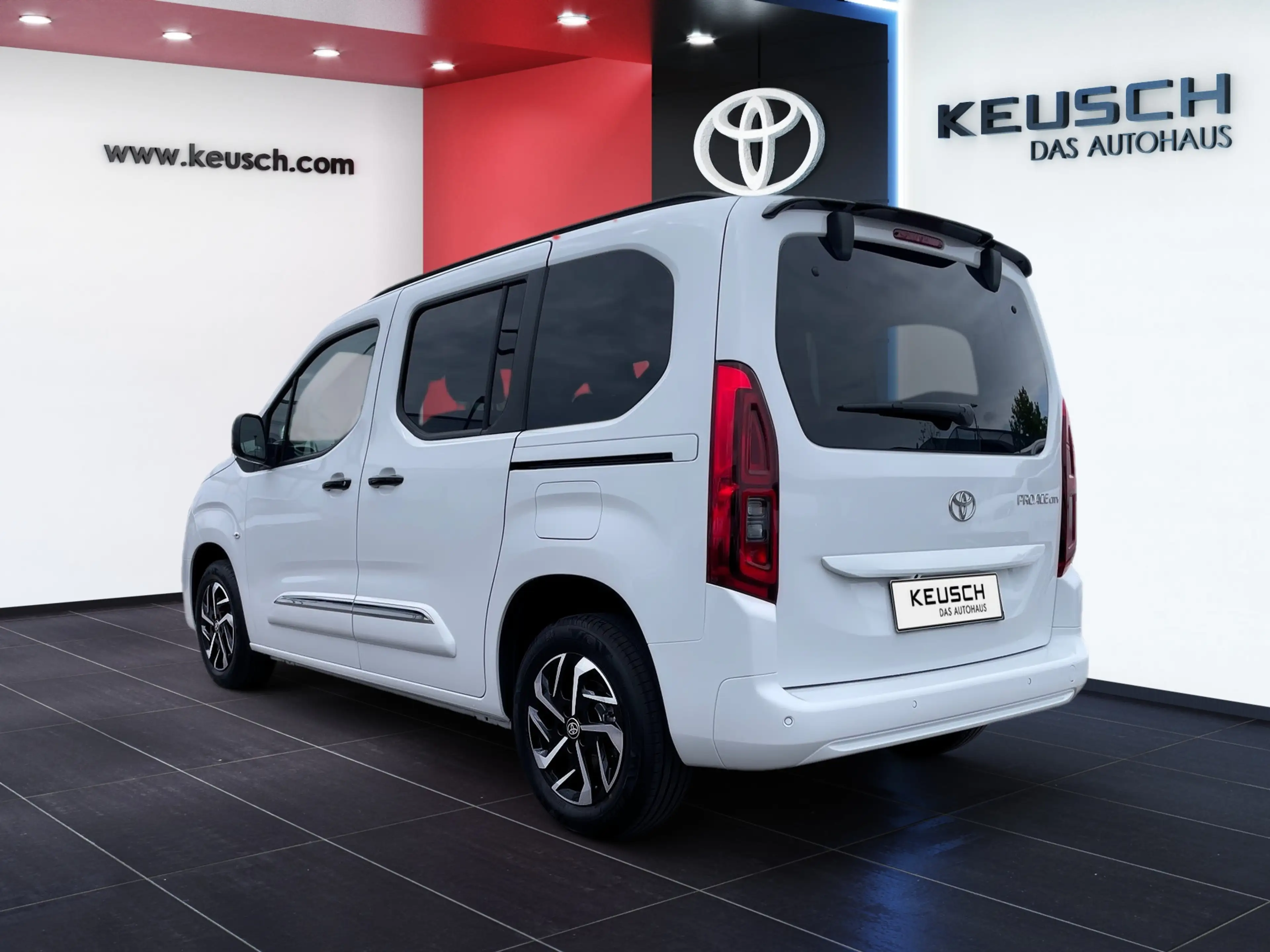 Toyota Proace City Proace City Verso L1 5-türig Teamplayer 1,2-l-Turb — photo 11