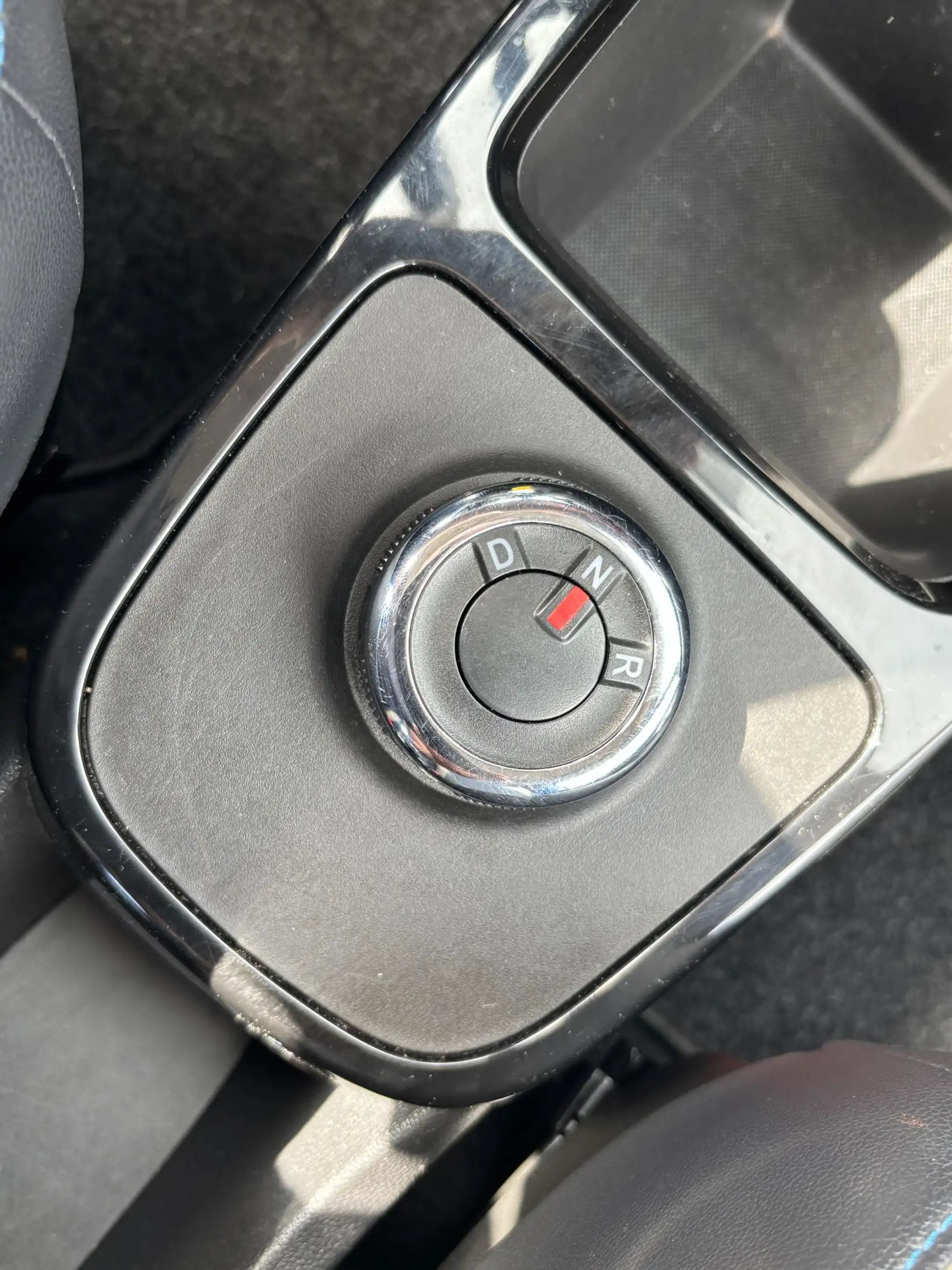 Dacia Spring Comfort Plus (Orange Pack) 27 kWh | Rijklaar incl — photo 13