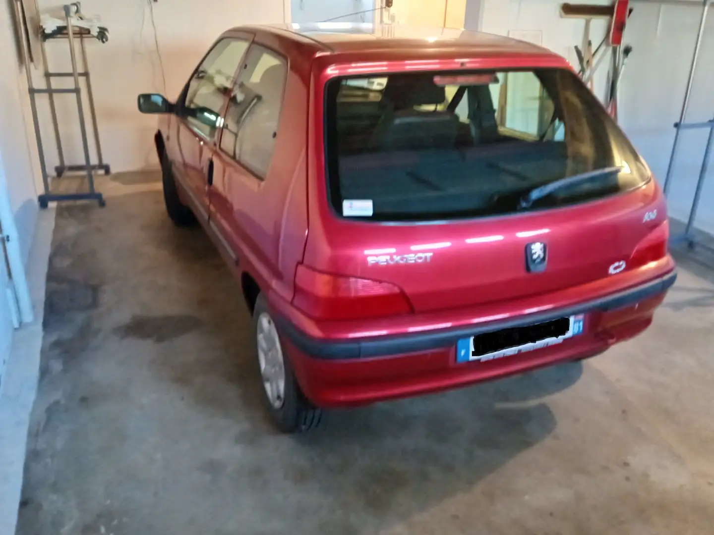 Peugeot 106 1.4i Color Line Rojo - 1