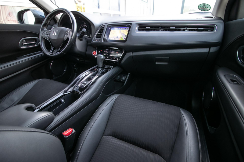 Honda HR-V 1.5 i-VTEC Executive - Trekhaak | Schuif/kantel da — photo 4