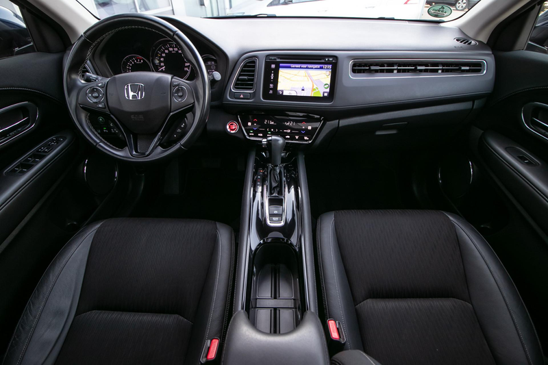 Honda HR-V 1.5 i-VTEC Executive - Trekhaak | Schuif/kantel da — photo 15