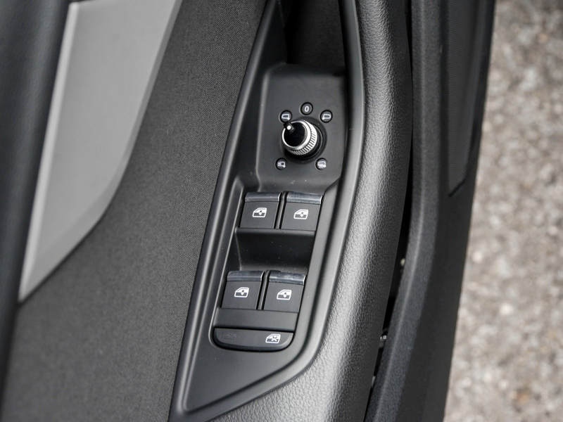 Audi A4 Avant advanced 40 TDI S tronic Nav+ LED HuD GRA... — photo 12