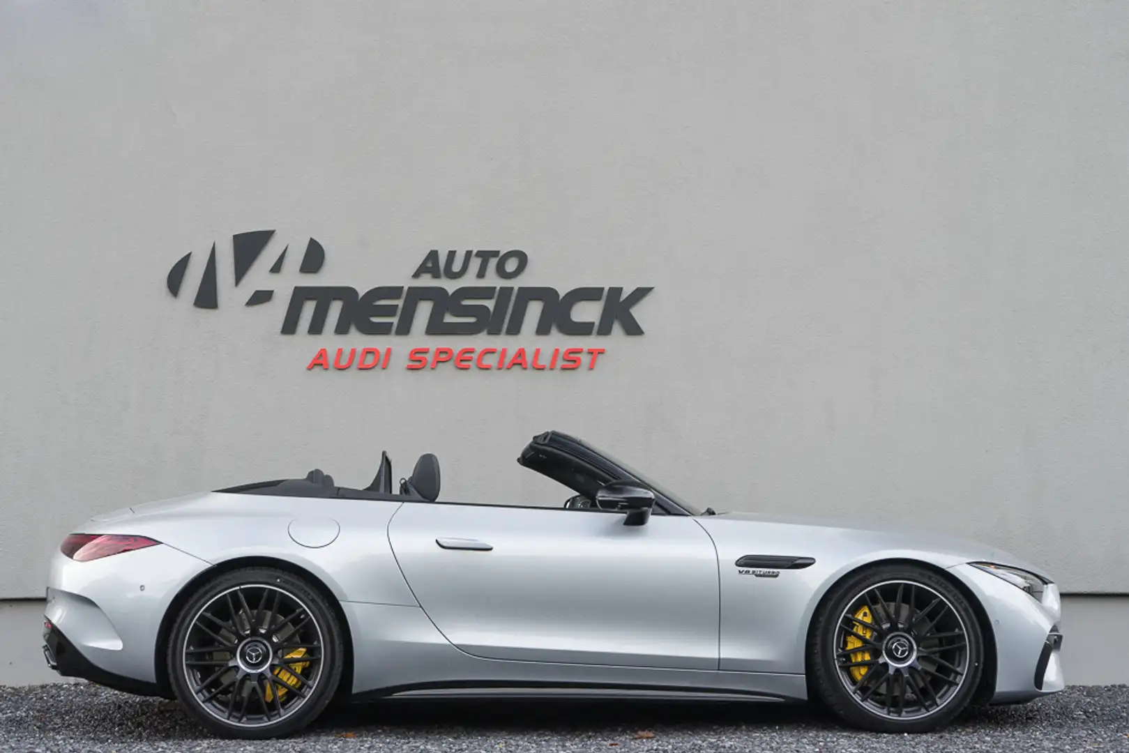 Mercedes-Benz SL Roadster AMG 63 4Matic+ / Air Scarf/ Virtual Cockpit Plus/ Burm Silber - 2