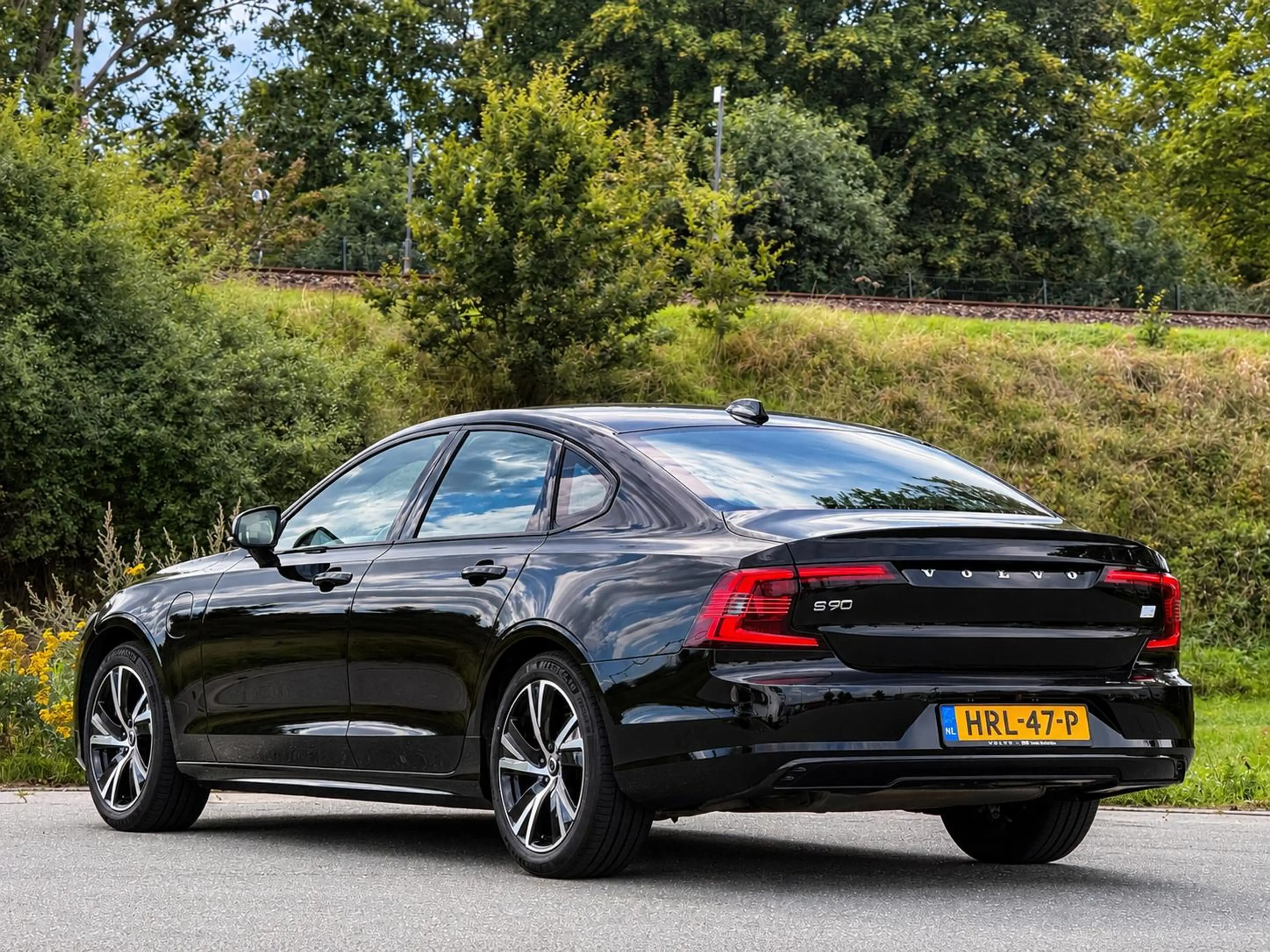 Volvo S90 2.0 T8 AWD Inscription — photo 2