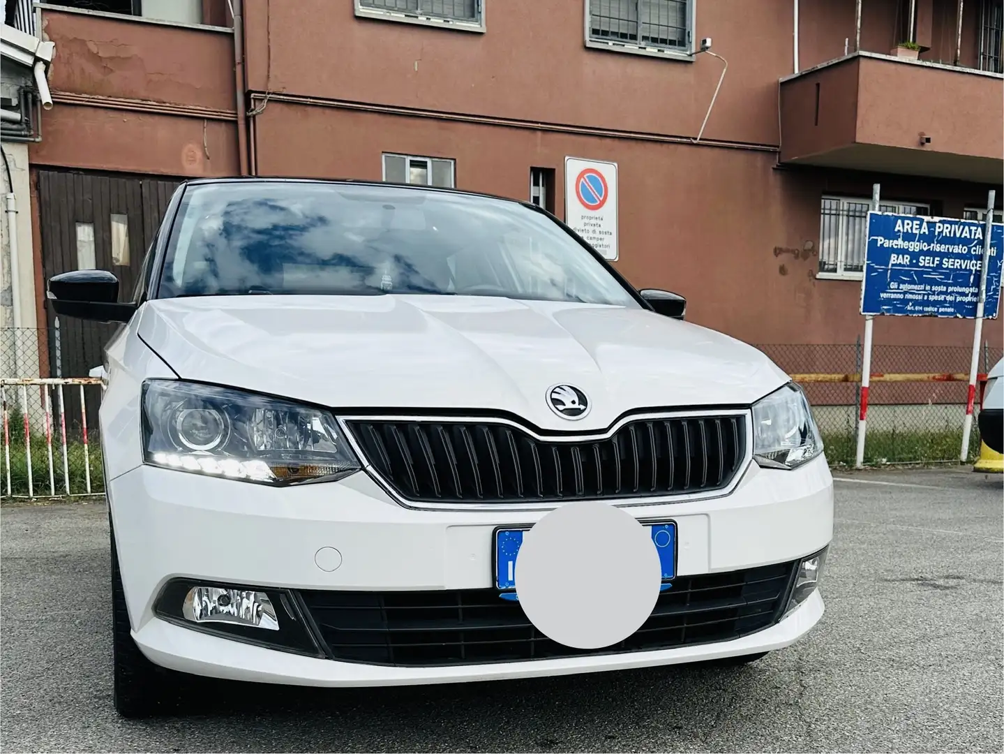Skoda Fabia 1.0 mpi Twin Color Design Edition Nero 60cv - 1