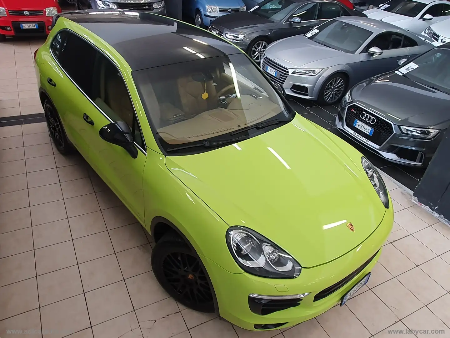 Porsche Cayenne 3.0 Diesel Verde - 2
